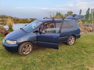 дом на колесах авто: Honda Shuttle/Orthia (универсал, правый руль) - Кузов: 5‑дверный