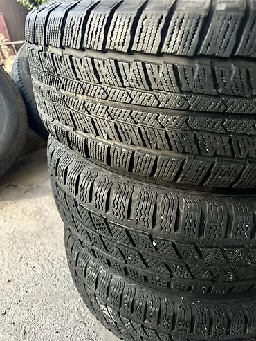 Шиналар жана дисктер: Дөңгөлөктөр монтажда 225 / 70 / R 15, Кыш, Колдонулган, Комплект, Жүк ташуучу унаалар/Автобустар — 5