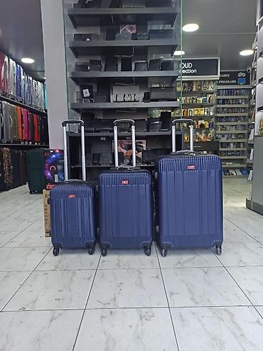 Çamadanlar: Mavi rəngli sərt korpuslu çamadan dəsti - 3 ölçü: kiçik, orta və — 1