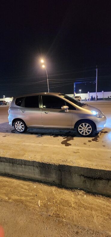 хонда истеп: Honda Jazz: 2007 г., Автомат, Бензин, Хетчбек
