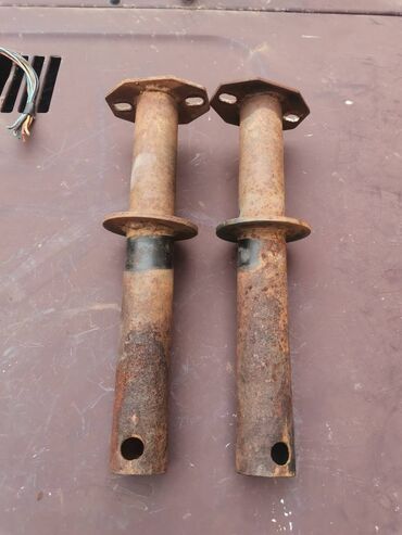 Auto delovi: Nosaci prednjeg branika Lada 2121,21213,21214 Niva. Polovno, ocuvano — 8