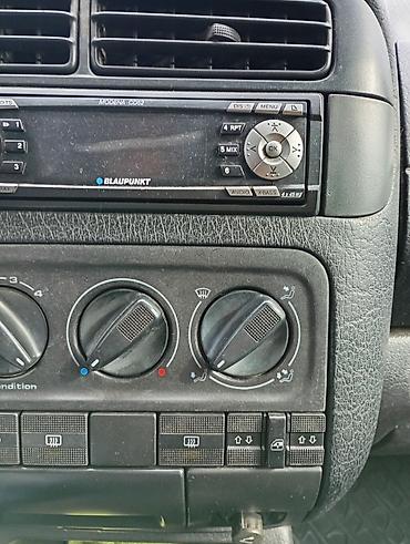 стол от срв: Volkswagen Golf: 1995 г., 1.8 л, Механика, Бензин, Кроссовер — 7