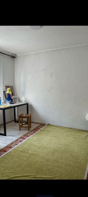 сдаю дом на иссык куле: 67 м², 4 комнаты, Парковка, Сарай, Забор, огорожен