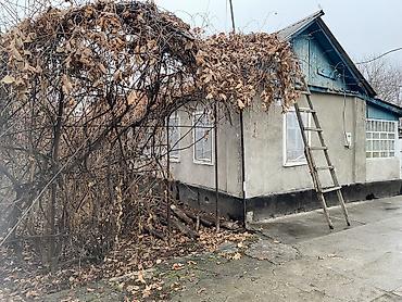 Продажа коттеджей и домов: Продается дом 2-х комнатныйучасток 15сот,имеется большой — 4