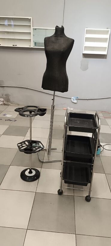 mebel taxta: Katalka manken hamısı birlikdə Qiymət 70 m. Ünvan Ramani. Sebn🥰