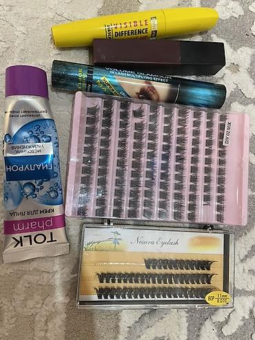 Бесплатно, декоративная косметика, которой не пользуюсь, просто так