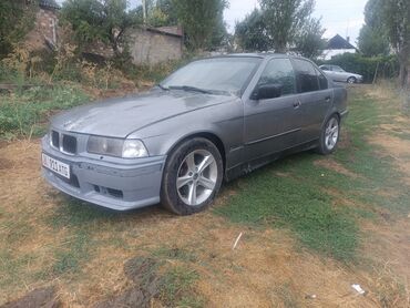 голуф 3: BMW 3 series GT: 1993 г., 1.8 л, Механика, Бензин, Седан