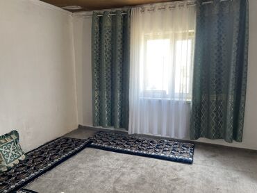 продается дом ала тоо: Үй, 5 кв. м, 2 бөлмө, Менчик ээси, Эски ремонт