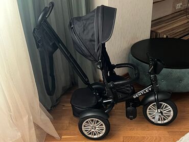 купить чемодан на колесах в баку: Bentley Velosiped satilir 270 azn satilir. Uzanili olur uzu donur