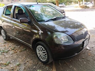 очень срочно продаю машину: Toyota Vitz: 2001 г., 1.3 л, Автоматические, Бензин, Хэтчбэк