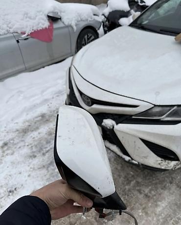 low ll: Зеркало боковое для Toyota Camry левое.Оргинал. Отсутствует нижняя — 2