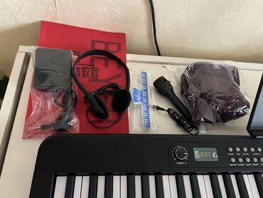 Pianolar: Piano, Rəqəmsal, Yeni, Ünvandan götürmə, Pulsuz çatdırılma, Ödənişli çatdırılma — 6