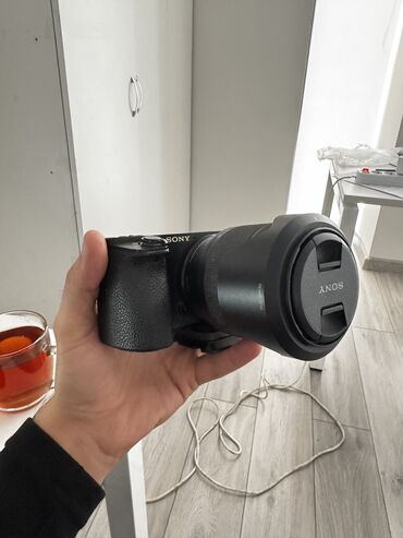 Videokameralar: Sony 6500 28-70 lensle 2 batareka adaptir kutusuna kimi her biseyi