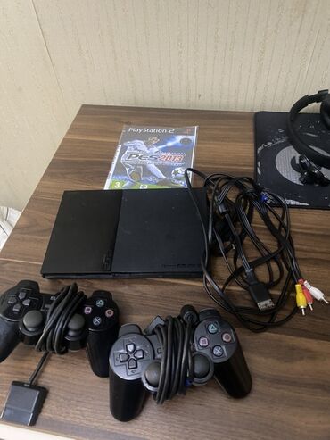 телефон флай 2 симки: Playstation2 çox az istifadə olunub heçbir problemi yoxdu 2ədəd pult