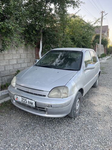 Honda: Honda Logo: 2000 г., 1.3 л, Автомат, Бензин, Хэтчбэк