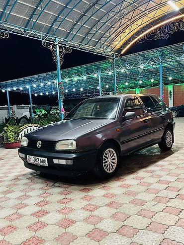 Volkswagen: Volkswagen Golf: 1992 г., 1.8 л, Механика, Бензин, Хэтчбэк — 1
