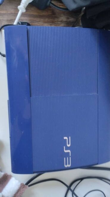 ps3 купить бу: Продается PS 3 в отличном состоянии, прошитая, 50 игр, 500 Гб