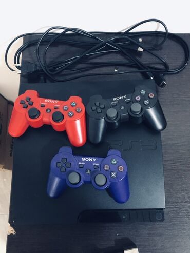 аудио системы: Игровая консоль Sony PlayStation 3, готовая к подключению и