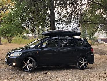 рага авто: Toyota Ipsum: 2003 г., 2.4 л, Автомат, Бензин, Вэн/Минивэн — 6