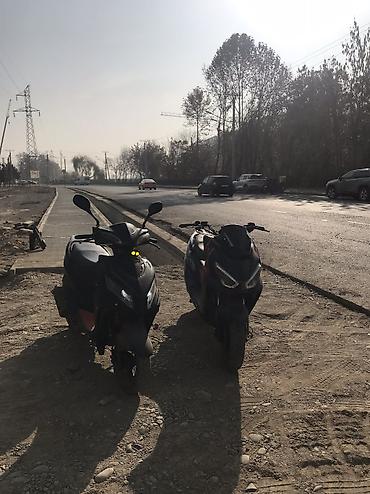 Скутеры: Макси-скутер 150 куб. см, Бензин, Б/у — 5