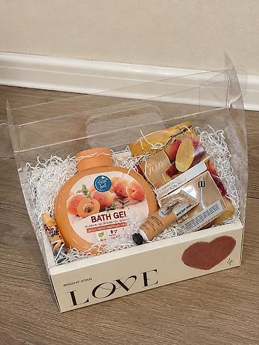 stringer alt geyimi: Orange box duş geli iki üz maskasi dodaq balzami el kremi hediyyelik — 1