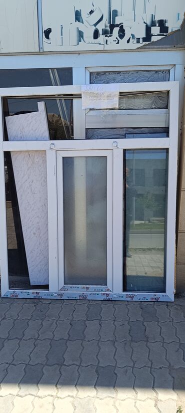 Plastik pəncərələr: Üçlü Tək qat şüşə paketi Plastik pəncərə, eni - 148 sm, uzunluğu - 176 sm