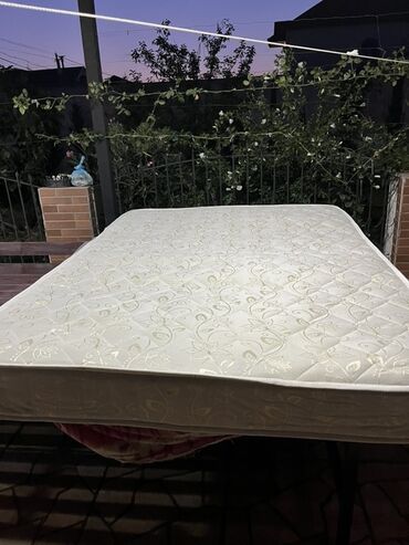 yataq xesteleri ucun dosek: Sadə matras, İki nəfərlik