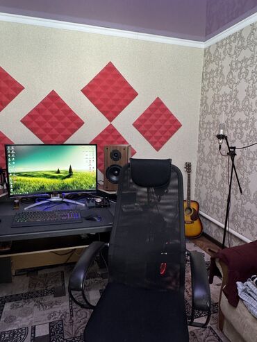 калонка для кафе: Компьютер, ядер - 8, ОЗУ 16 ГБ, Игровой, Б/у, AMD Ryzen 7 Pro, NVIDIA GeForce GTX 1070 Max-Q, SSD