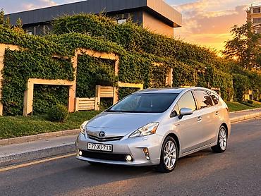 азербайджан авто: Toyota Prius: 1.8 л | 2012 г. Универсал — 3