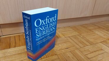 Knjige i stripovi: Naslov: Oxford English - Serbian Student's Dictionary Autor: Grupa