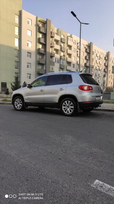 Volkswagen: Volkswagen Tiguan: 2 l | 2008 il Krossover — 2