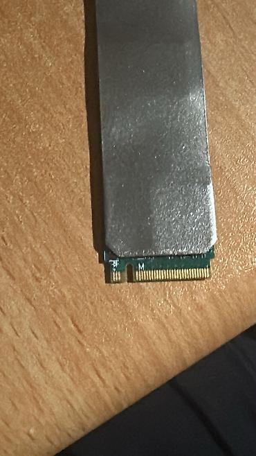 dvd disk: M.2 2280 B+M açarlı SSD (SATA interfeysli) 1000gb - Form-faktor: M.2 — 2