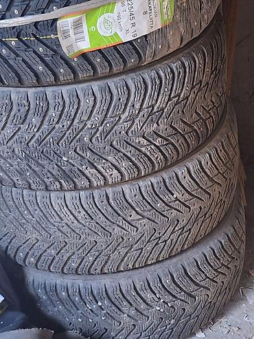ice glok: Комплект зимних шипованных шин Ikon Tyres Nordman 8 SUV. Размер — 1