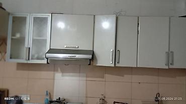 lalafo kuxna mebeli: Mətbəx mebeli komplekti satılır. Komplektə alt və üst şkaflar, qara — 4