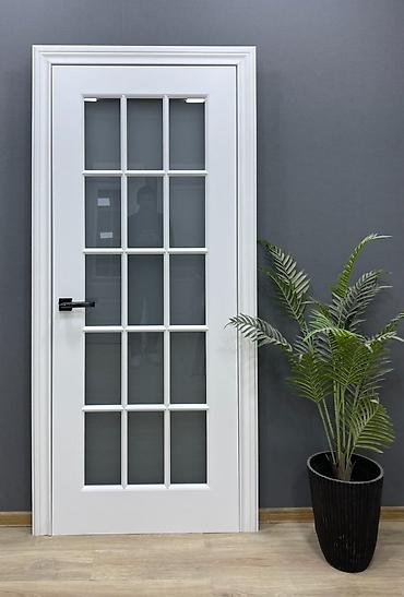 Qapılar və aksessuarlar: Kateqoriya: Şüşəli qapılar Model: BRITANIYA-3 Ölçü: 205×90 sm Qiymət — 1