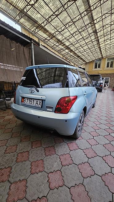 Toyota: Toyota ist: 2003 г., 1.3 л, Автомат, Бензин, Хэтчбэк — 5