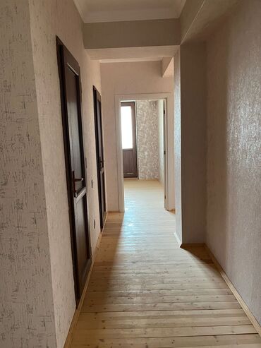 Uzunmüddətli kirayə mənzillər: St/Sumqayıtda (Qazilər şəhərciyi) 9/7 ci mər-də 3 otaqlı əşyasiz ev -da lalafo.az — 9 Uzunmüddətli kirayə mənzillər: St/Sumqayıtda (Qazilər şəhərciyi) 9/7 ci mər-də 3 otaqlı əşyasiz ev — 9