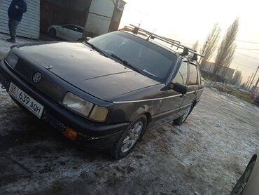 Volkswagen: Volkswagen Passat: 1989 г., 1.8 л, Механика, Бензин, Седан