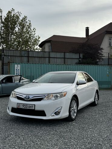 Toyota: Toyota Camry: 2012 г., 2.5 л, Вариатор, Гибрид, Седан