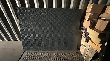 Другие виды металлопроката: Высы электронный размеры от 1х1 1.2х1.2 1х2 1.5х2 метр до 3000 кг — 3