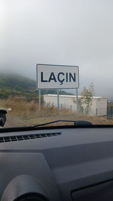 Renault: Renault Logan: 1.6 l | 2013 il 275000 km Sedan — 12