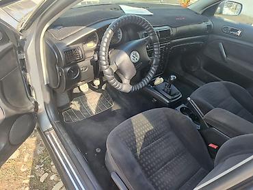 Volkswagen: Volkswagen Passat: 2003 г., Механика, Седан — 10