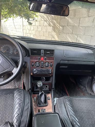 2 4 д: Mercedes-Benz C-Class: 1997 г., 1.8 л, Механика, Бензин, Седан — 1