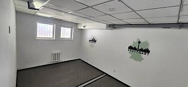 продаю с переездом: Сдается в долгосрочную аренду новое офисное помещение площадью 61м² в — 3