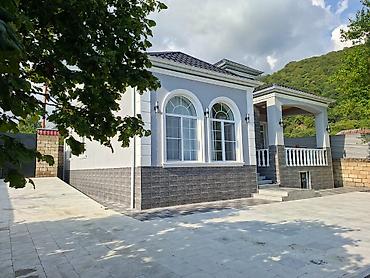 Günlük kirayə evlər: 200 kv. m, 3 otaqlı — 1