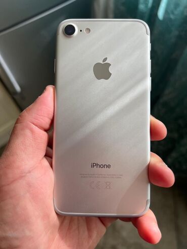 Apple iPhone: IPhone 7, 32 GB, Gümüşü, Barmaq izi, Sənədlərlə