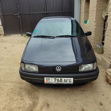 куплю прицеп для легкового автомобиля бу: Volkswagen Passat: 1993 г., 1.8 л, Механика, Бензин, Седан