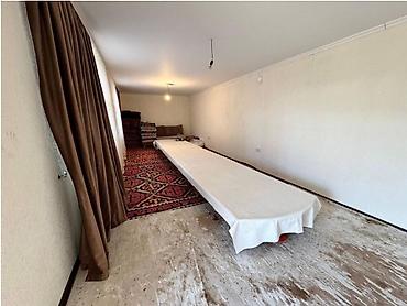 Продажа коттеджей и домов: 🏡 ПРОДАЁТСЯ ДОМ для семьи 📍 Район: Арча-Бешик 📐 Площадь участка: 4 — 12