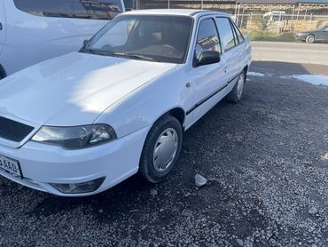 Daewoo: Daewoo Nexia: 2008 г., 1.6 л, Механика, Бензин, Седан