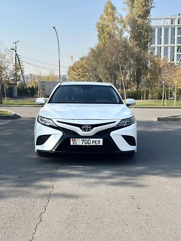 tayota auris: Toyota Camry: 2018 г., 2.5 л, Автомат, Бензин, Седан — 2
